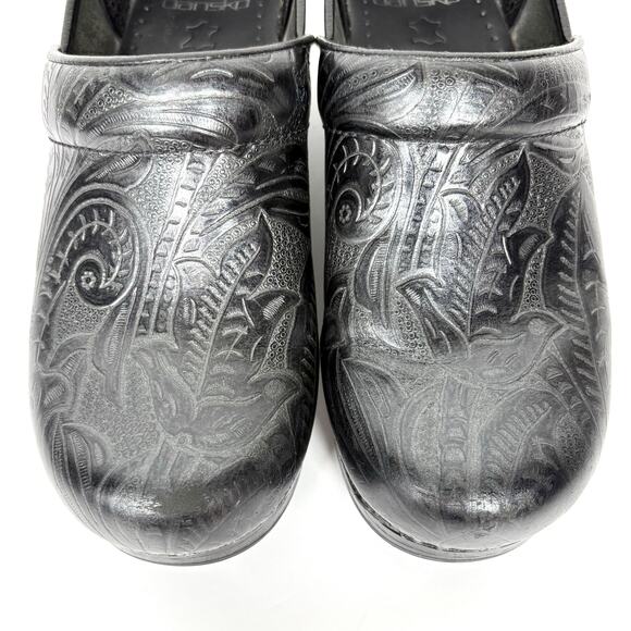 Dansko Professional Black Tooled Leather Clog Cushioned PU Foam Footbed 38 - Picture 5 of 14